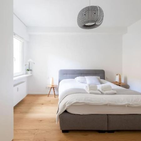 לוקסמבורג Wonderful Two Bedroom Apartment At Limpertsberg With Parking, Near Tram מראה חיצוני תמונה